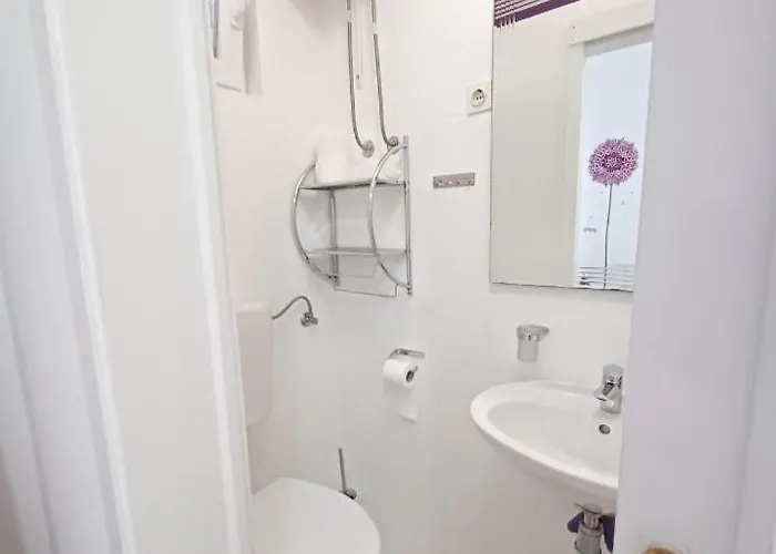 Eva Apartman