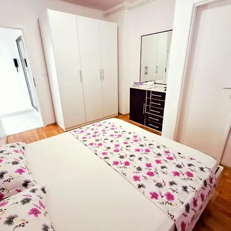 Apartament Eva